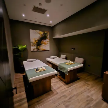 Grand Sapphire Casino 1 Bdr B6 *