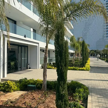 Grand Sapphire Casino 1 Bdr B6 * Iskele District (Northern Cyprus)