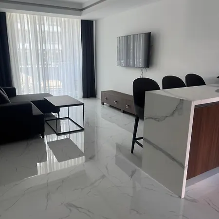 Grand Sapphire Casino 1 Bdr B6 Daire